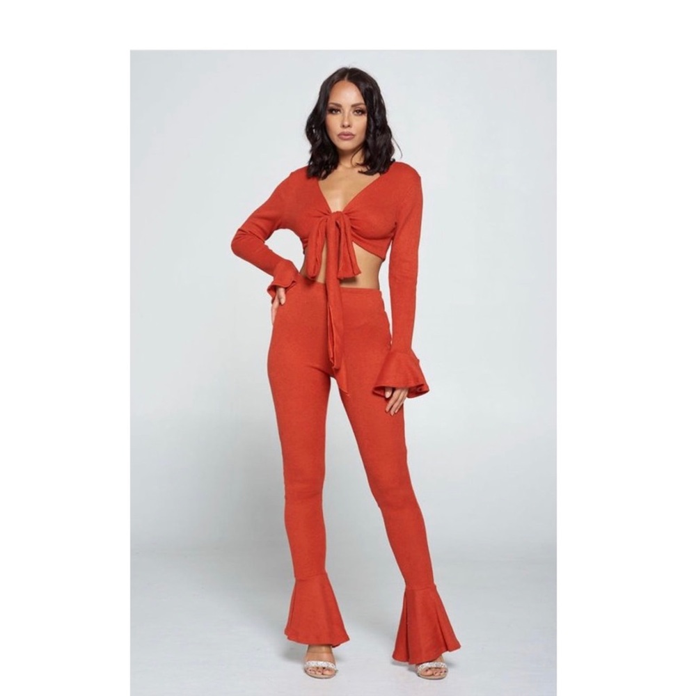 Two piece set